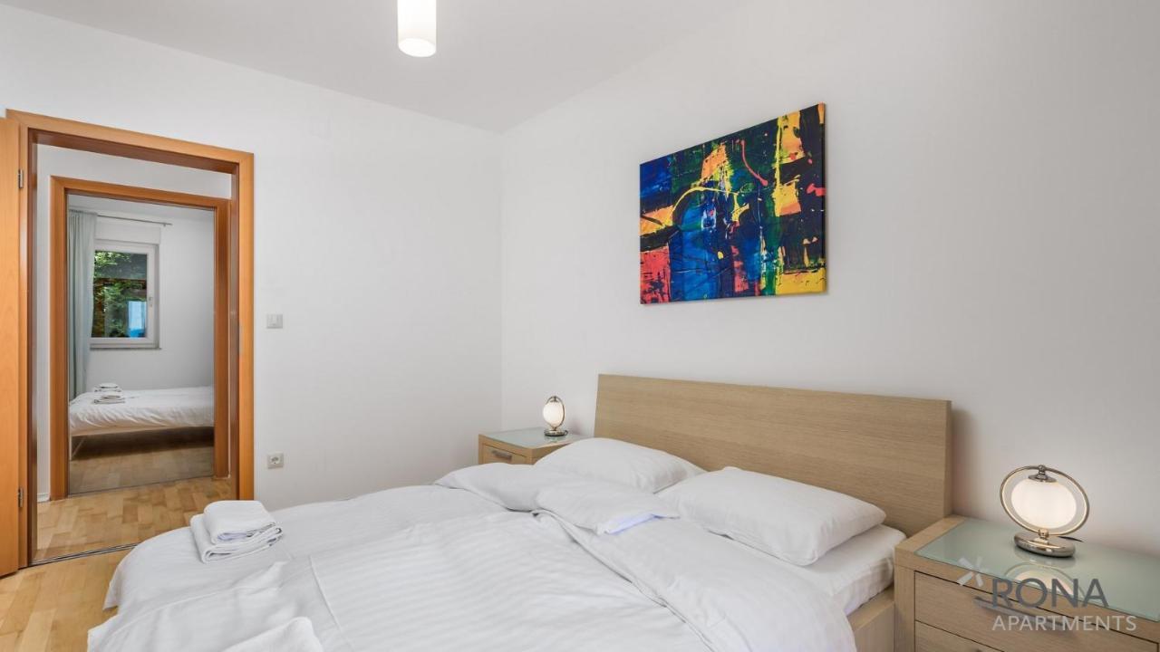 Rona Spacious Apartment With A Panoramic View Icici Exterior photo